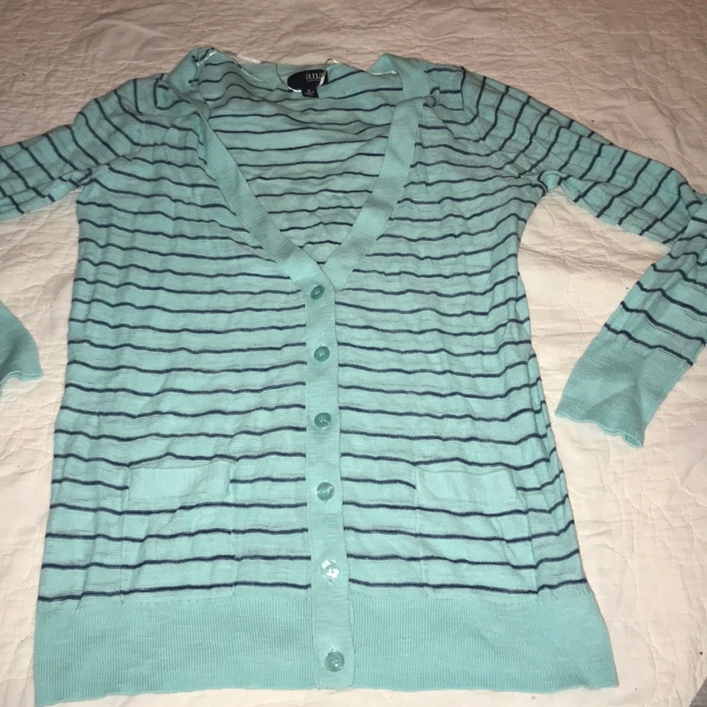 Blue Light Weight Cardigan